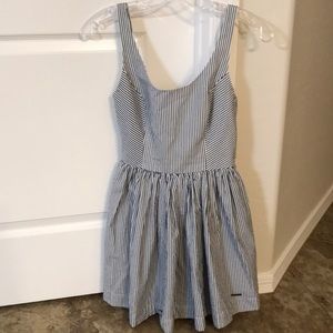 Abercrombie striped navy/white dress size S